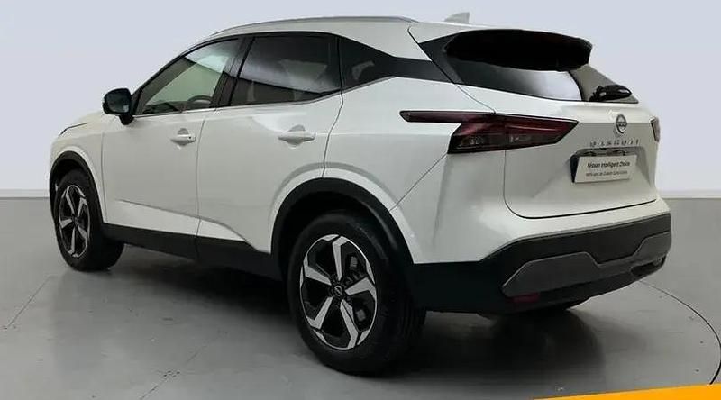 Usado Nissan Qashqai N-Connecta 140 CV (102 kW) 2023 Lunar white (perlada) SUV