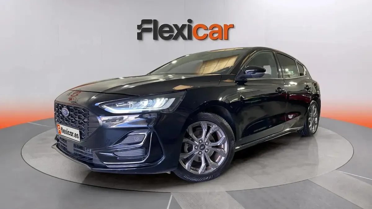 Usado Ford Focus Active 155 CV (114 kW) 2023 Negro Berlina