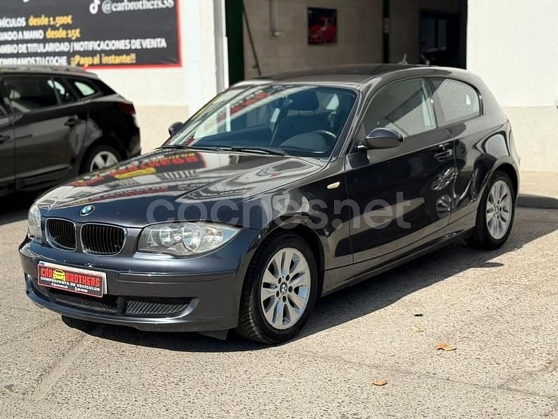 Gris / plata Usado 2007 BMW 118 Sport Line Utilitario | 5800 € (Precio justo) - Imagen 1/4