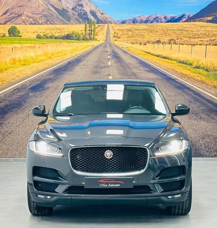 Usado Jaguar F-Pace Portfolio 179 CV (131 kW) 2017 Gris SUV