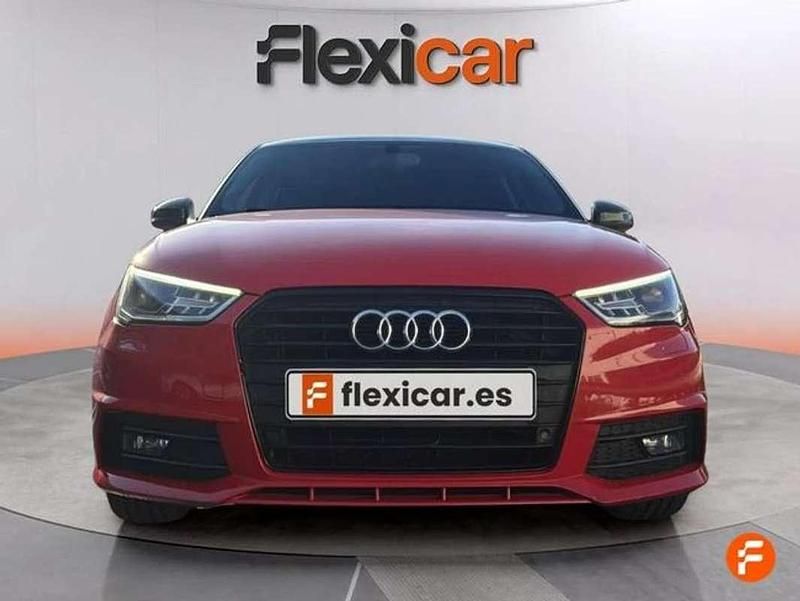 Usado Audi A1 125 CV (91 kW) 2018 Rojo Utilitario