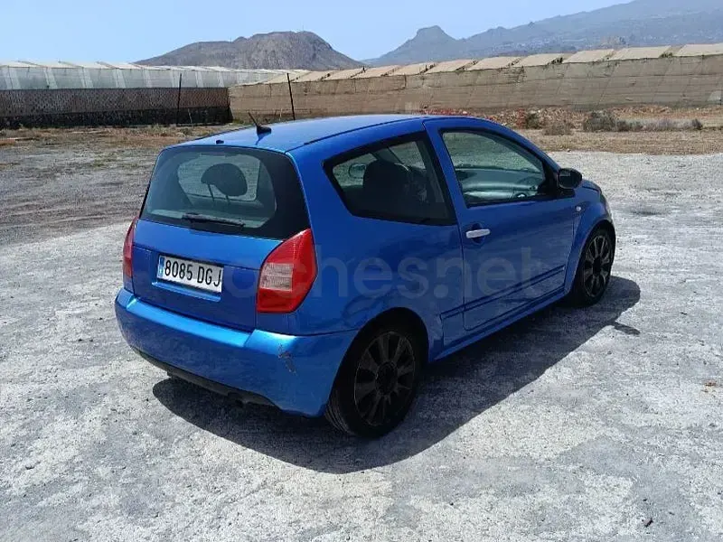 Usado Citroën C2 75 CV (55 kW) 2005 Azul Utilitario