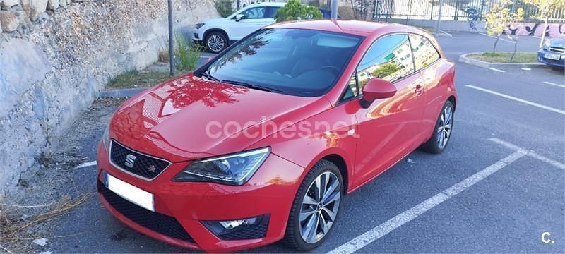 Rojo Usado 2017 Seat Ibiza SC FR Utilitario | 11.500 € - Imagen 1/4