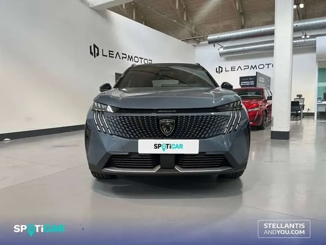 Usado Peugeot 5008 GT 145 CV (106 kW) 2026 Azul SUV