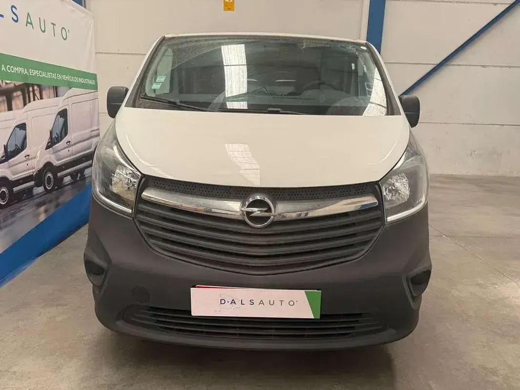 Usado Opel Vivaro Expression 120 CV (88 kW) 2018 Blanco Monovolumen