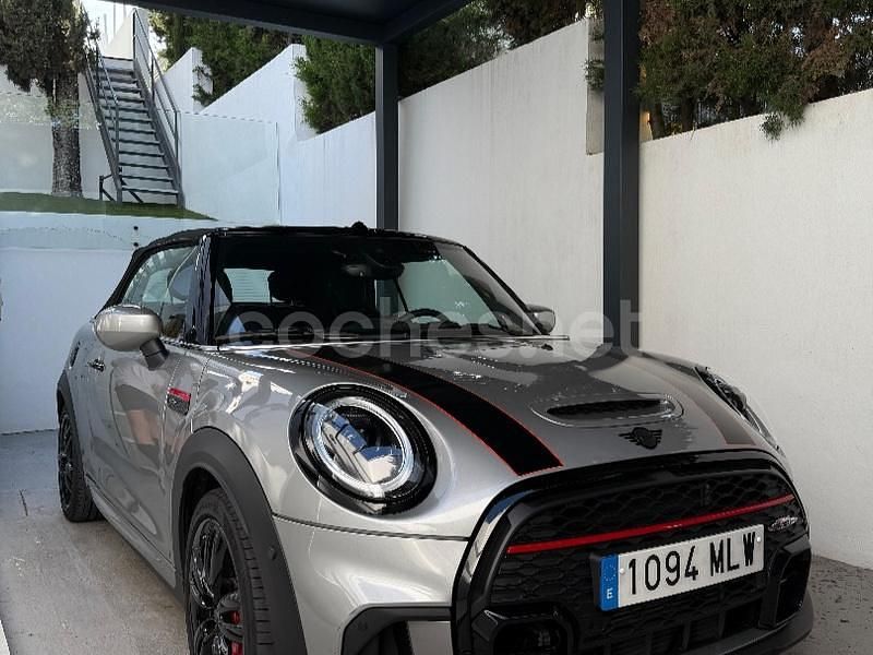 Gris / plata Usado 2023 Mini John Cooper Works Cabriolet Descapotable | 40.999 € (Buen precio) - Imagen 1/4