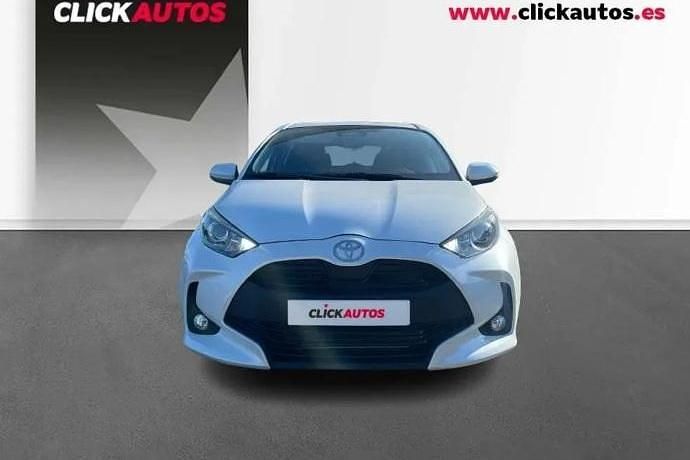 Usado Toyota Yaris Hybrid Active 116 CV (85 kW) 2025