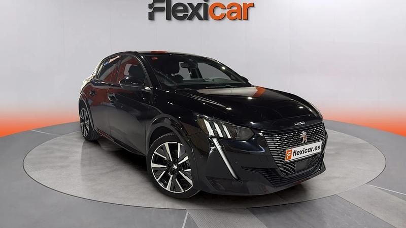 Usado Peugeot 208 GT-line 131 CV (96 kW) 2020 Negro Utilitario