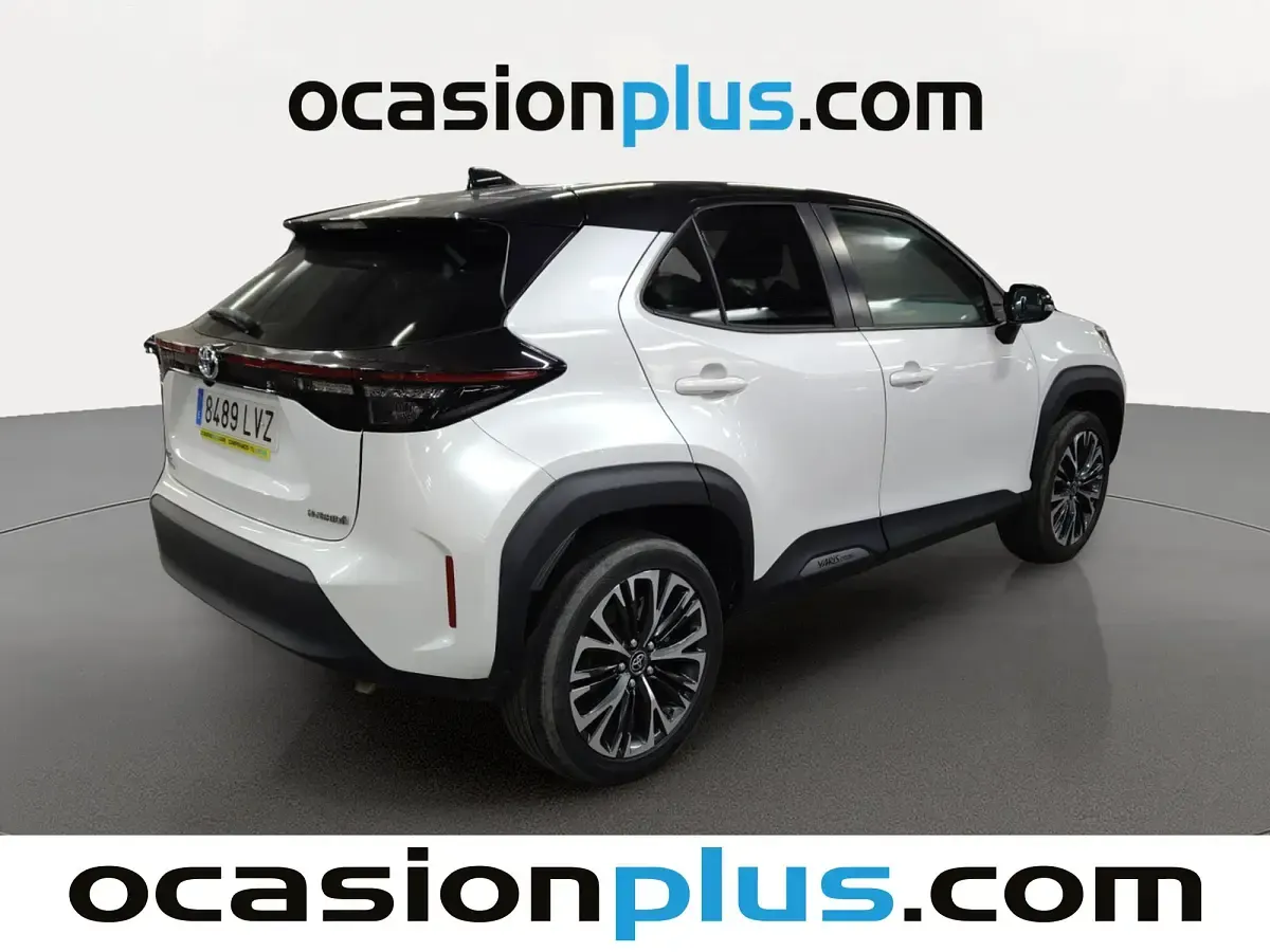 Usado Toyota Yaris Cross Style 116 CV (85 kW) 2022 SUV