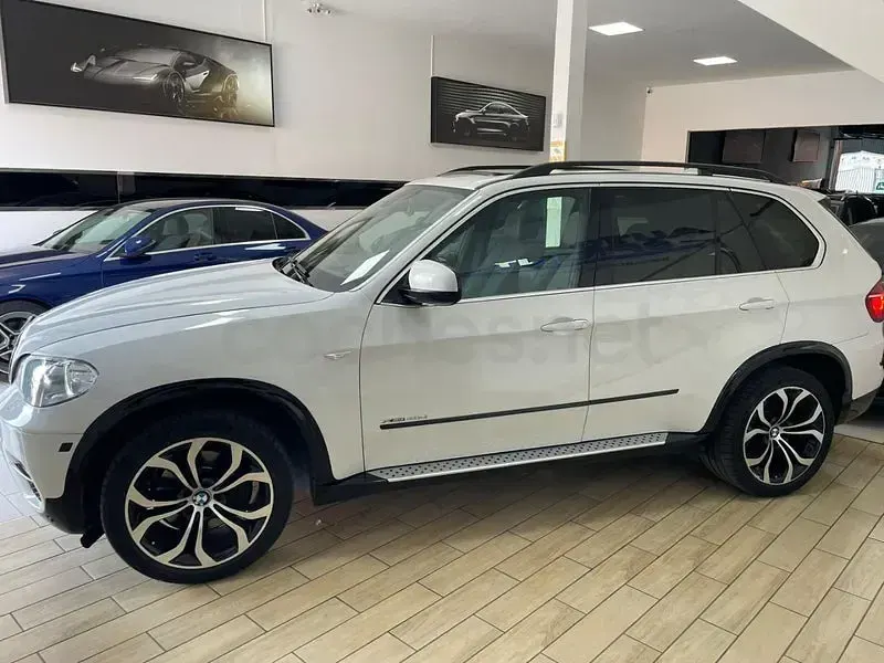 Usado BMW X5 Comfort Edition 306 CV (225 kW) 2011 Blanco SUV