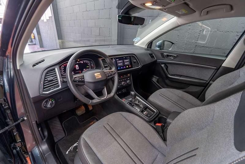 Begagnad Seat Ateca Style 150 HK (110 kW) 2021 Grå SUV