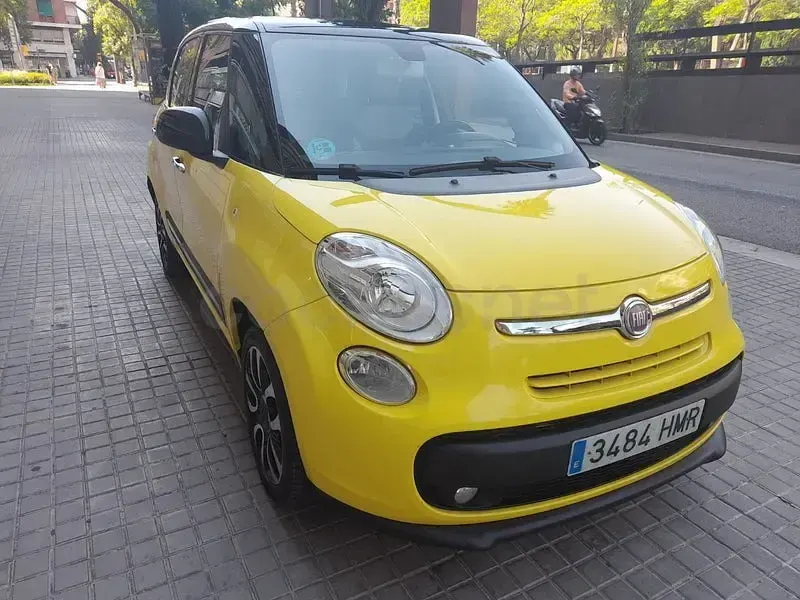 Usado Fiat 500C Lounge 100 CV (73 kW) 2013 Amarillo Descapotable
