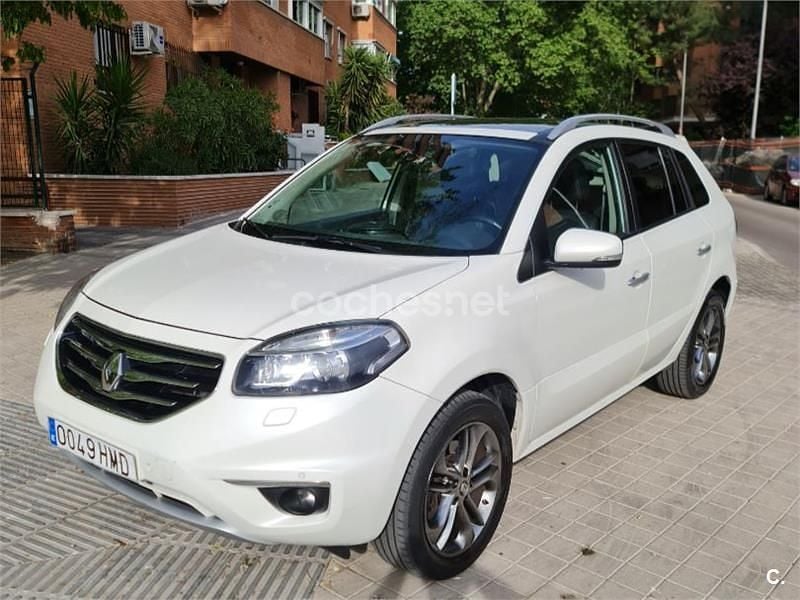 Usado Renault Koleos Bose Edition 150 CV (110 kW) 2012 Blanco SUV