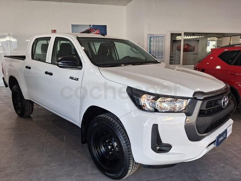 Usado Toyota HiLux 150 CV (110 kW) 2021 Blanco Pickup/Camioneta