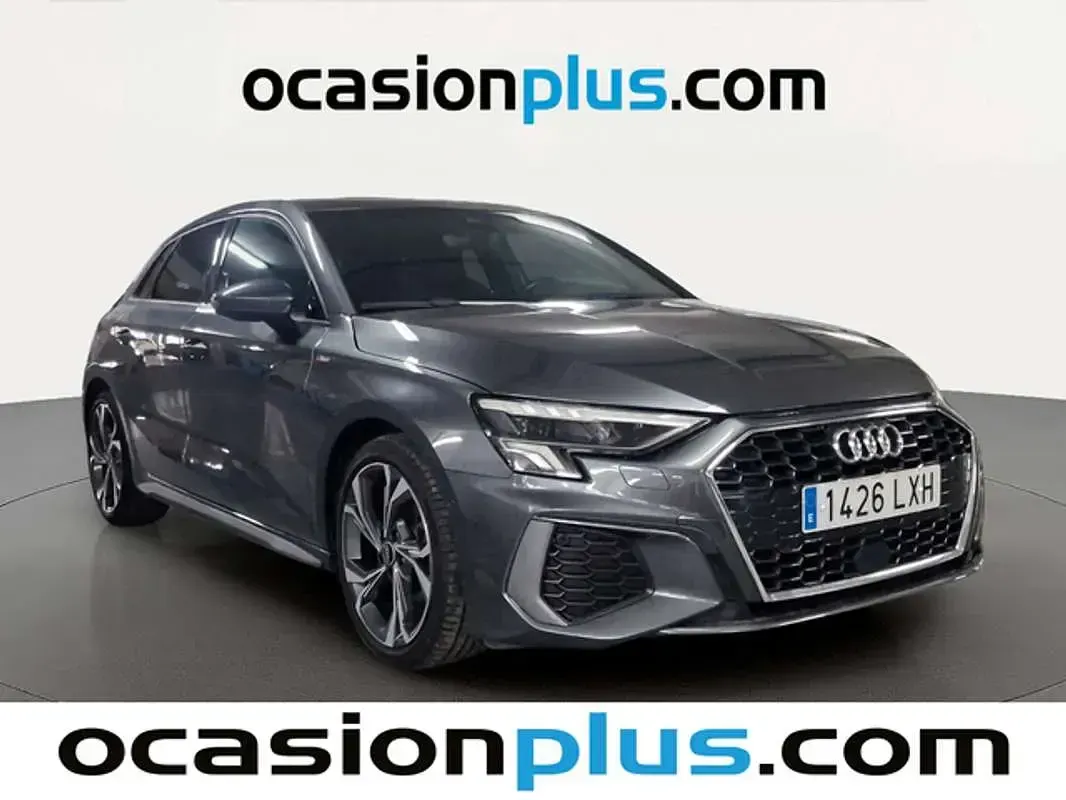 Usado Audi A3 Sportback S-Line 116 CV (85 kW) 2022 Gris Utilitario