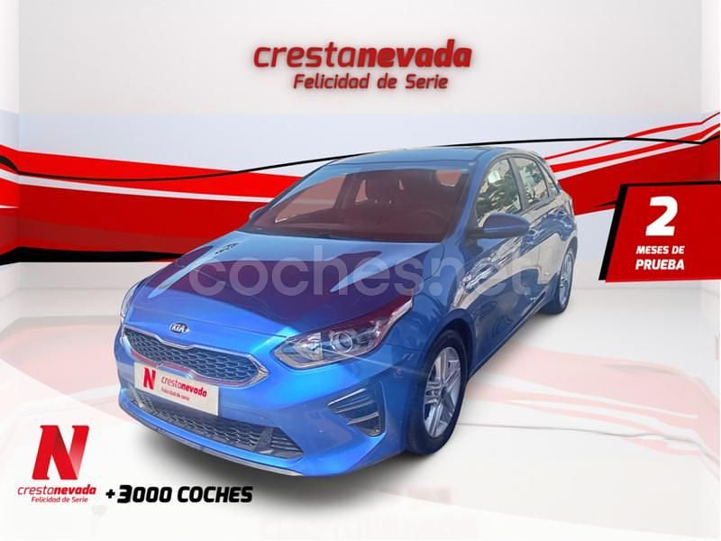 Azul Usado 2021 Kia Ceed Berlina | 16.490 € (Precio justo) - Imagen 1/4