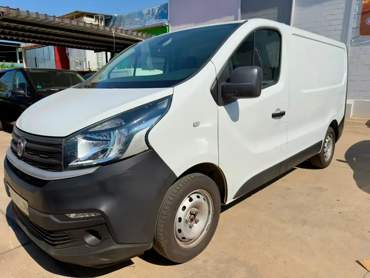 Usado Fiat Talento 120 CV (88 kW) 2020 Blanco Monovolumen