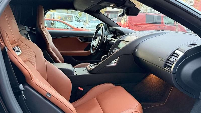 Usado Jaguar F-Type R-Dynamic 450 CV (330 kW) 2021 Negro Descapotable