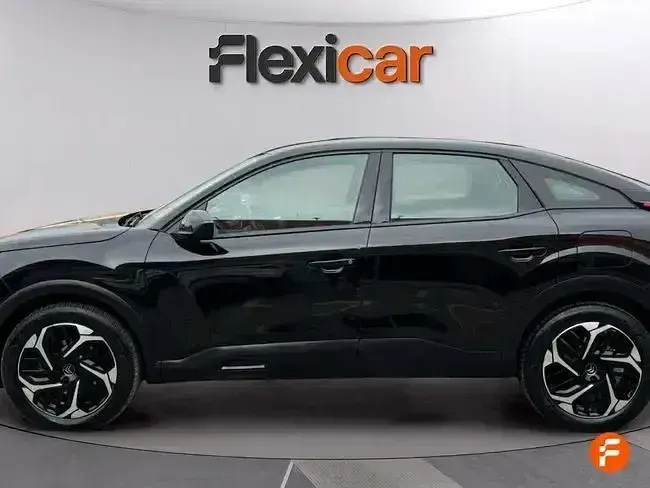Usado Citroën C4 Feel 130 CV (95 kW) 2022 Negro Berlina
