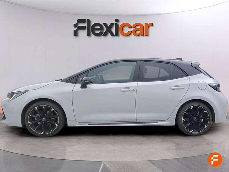 Usado Toyota Corolla Advance 184 CV (135 kW) 2022 Gris Utilitario