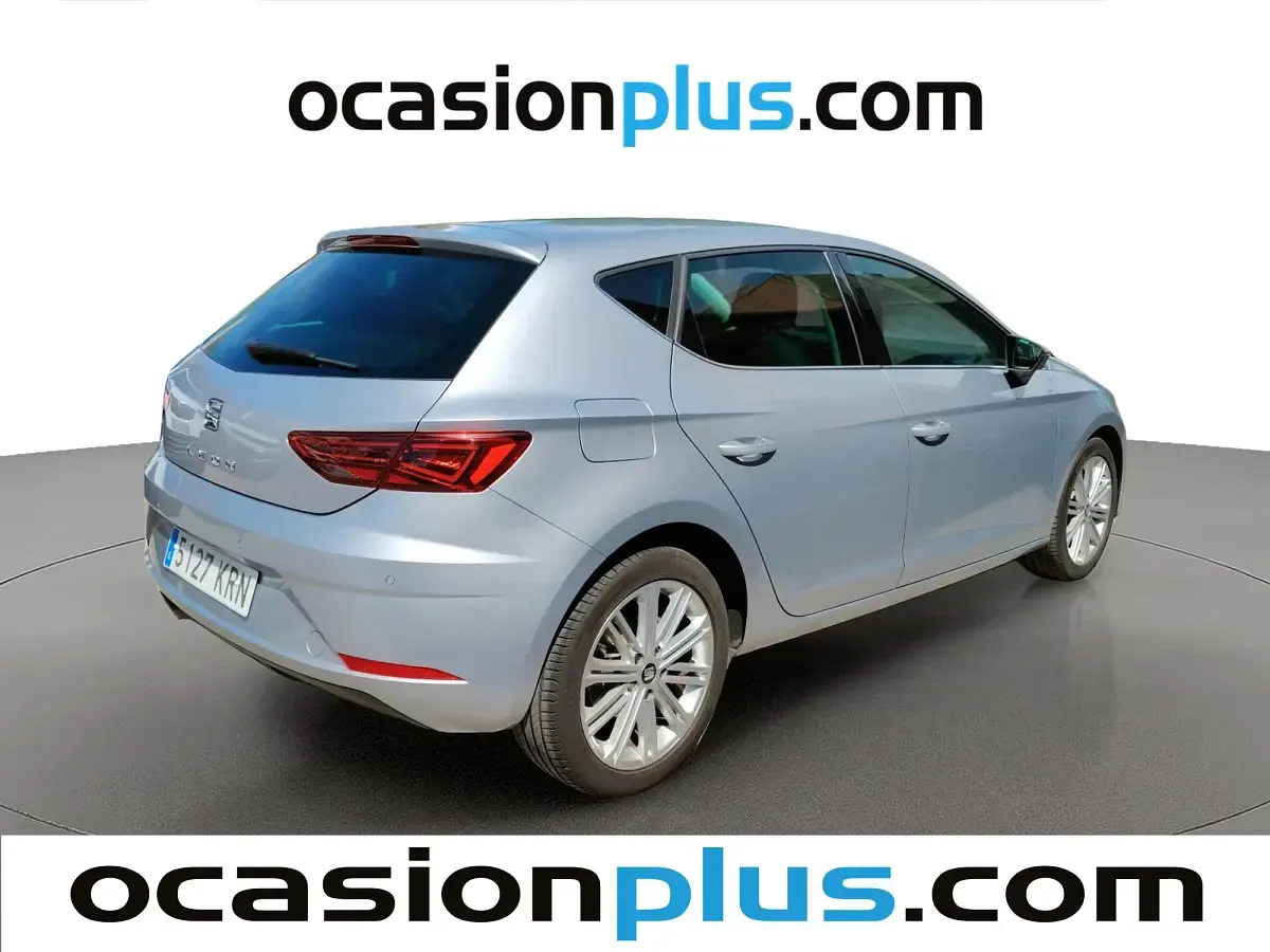 Usado Seat Leon XCELLENCE 150 CV (110 kW) 2018 Gris plata Utilitario
