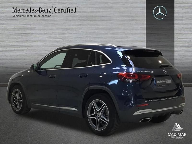 Usado Mercedes GLA200 AMG line 150 CV (110 kW) 2022 Azul SUV