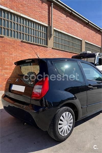 Usado Citroën C2 Furio 75 CV (55 kW) 2006 Negro Utilitario