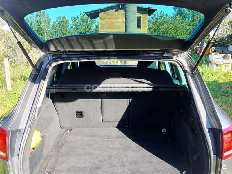 Occasion VW Touareg 245 ch (180 kW) 2012 Gris SUV