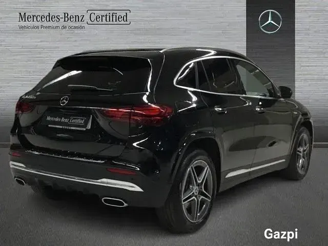 Usado Mercedes GLA250 218 CV (160 kW) 2025 Negro SUV