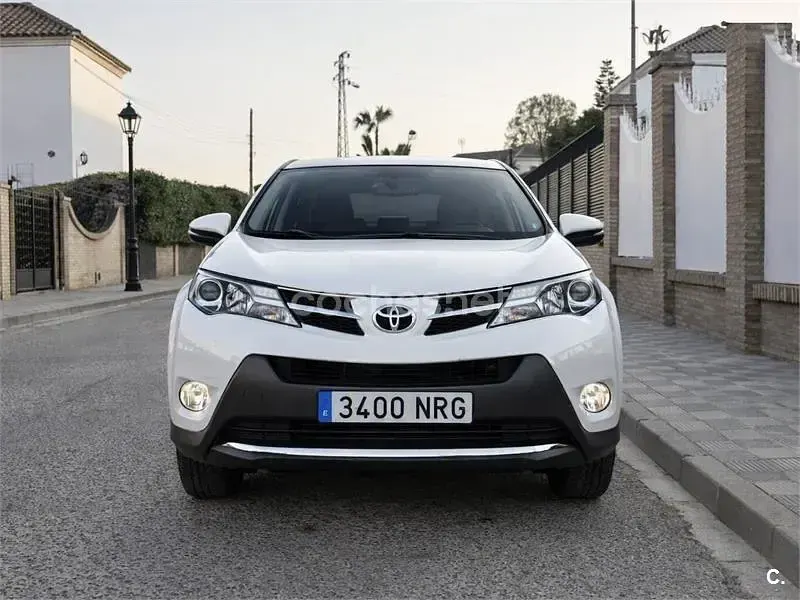 Usado Toyota RAV4 Active 124 CV (91 kW) 2013 Blanco SUV
