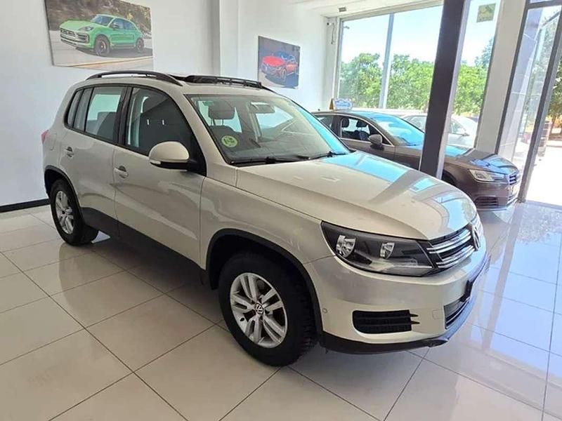 Usado VW Tiguan 110 CV (80 kW) 2012 Gris SUV