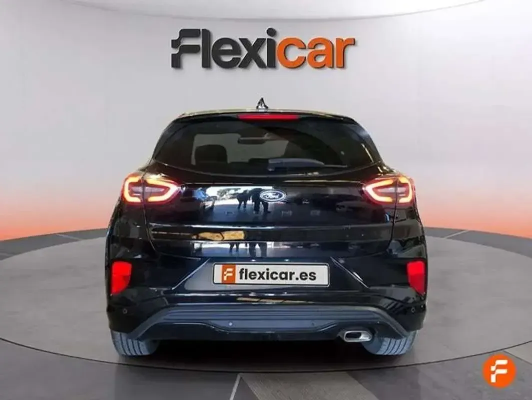 Usado Ford Puma ST-Line 125 CV (91 kW) 2023 Negro SUV