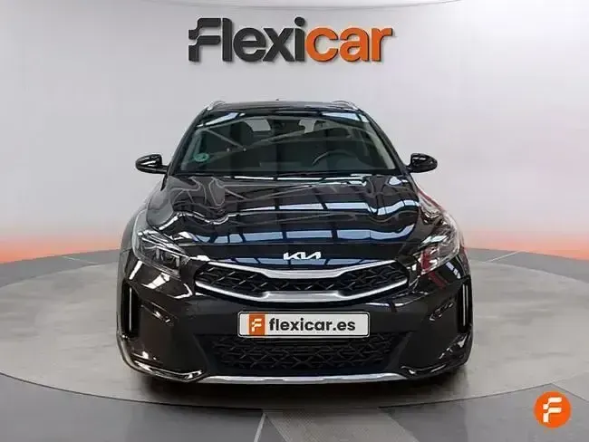 Usado Kia XCeed 120 CV (88 kW) 2022 Negro SUV