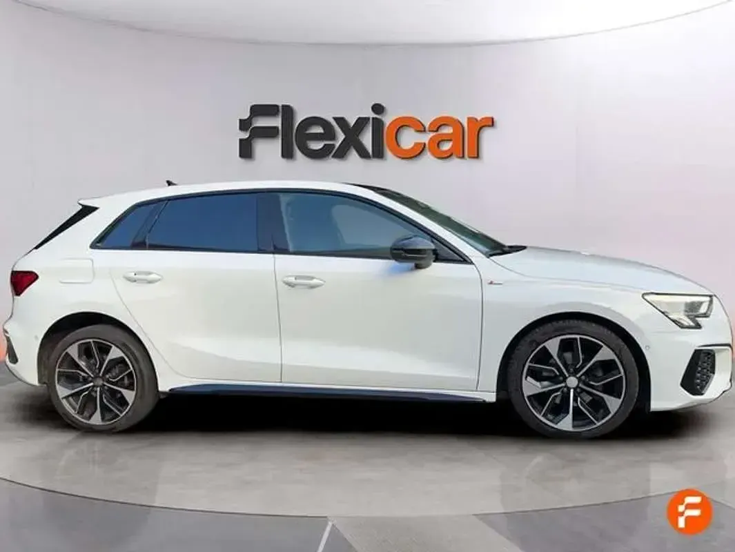 Usado Audi A3 Sportback S-Line 150 CV (110 kW) 2022 Blanco Utilitario