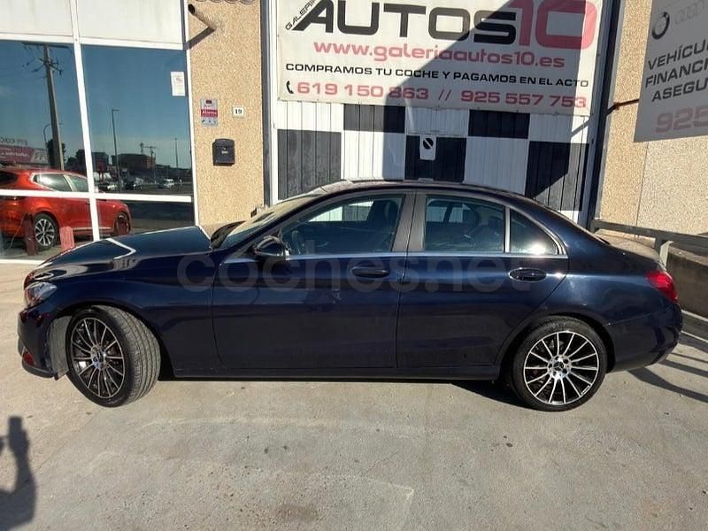 Usado Mercedes C200 136 CV (100 kW) 2018 Azul Berlina