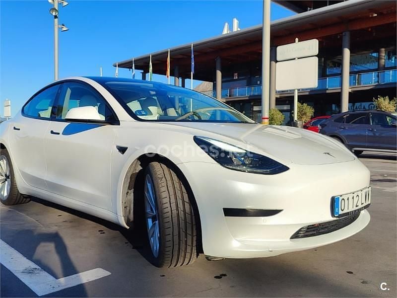 Blanco Usado 2022 Tesla Model 3 RWD Berlina | 26.000 € (Buen precio) - Imagen 1/4