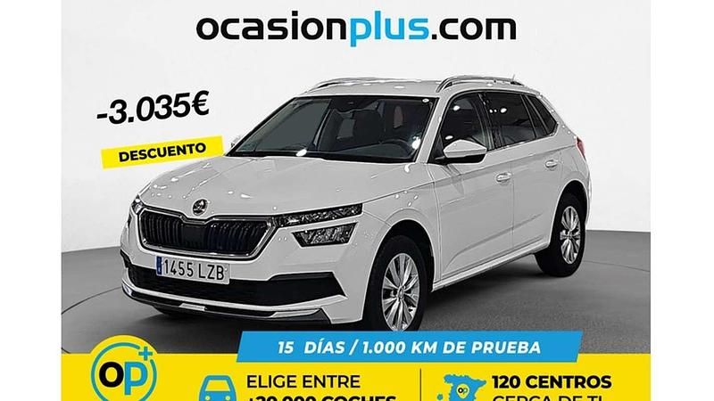 Usado Skoda Kamiq Ambition 110 CV (80 kW) 2022 Blanco SUV