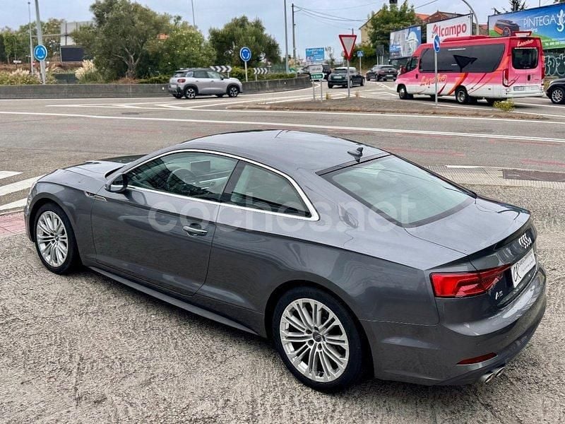 Usado Audi A5 190 CV (139 kW) 2019 Gris / plata Coupe