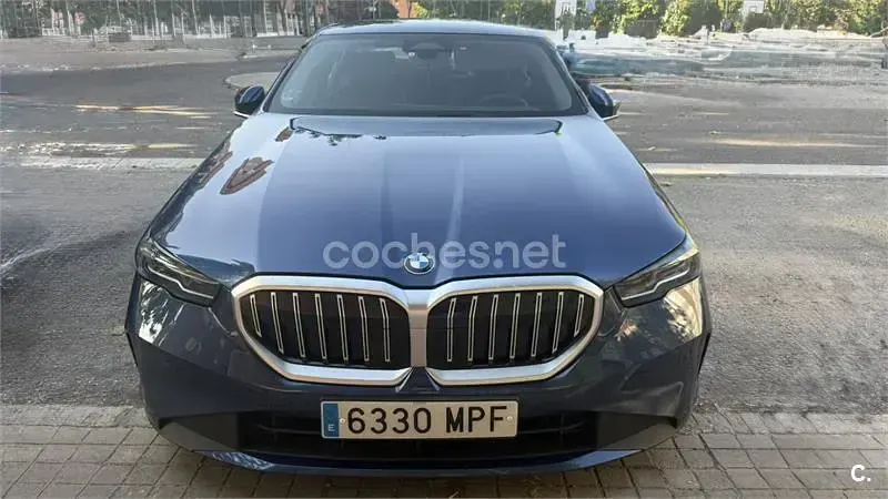 Usado BMW 520 197 CV (144 kW) 2024 Azul Berlina