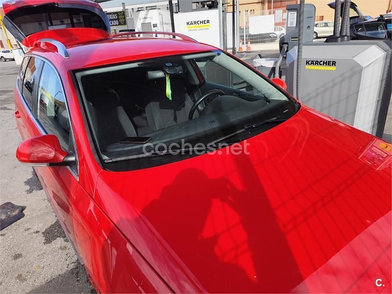 Usado VW Passat Advance 140 CV (102 kW) 2008 Rojo Familiar