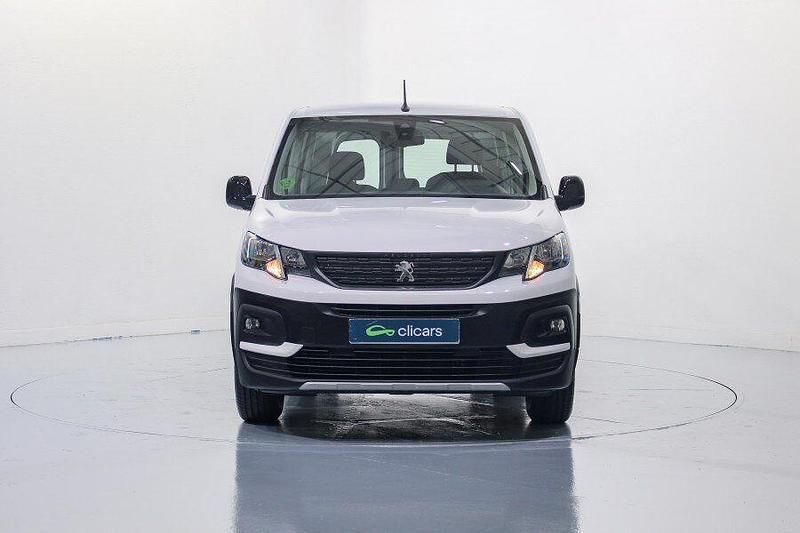 Usado Peugeot Rifter Active 100 CV (73 kW) 2022 Blanco Monovolumen