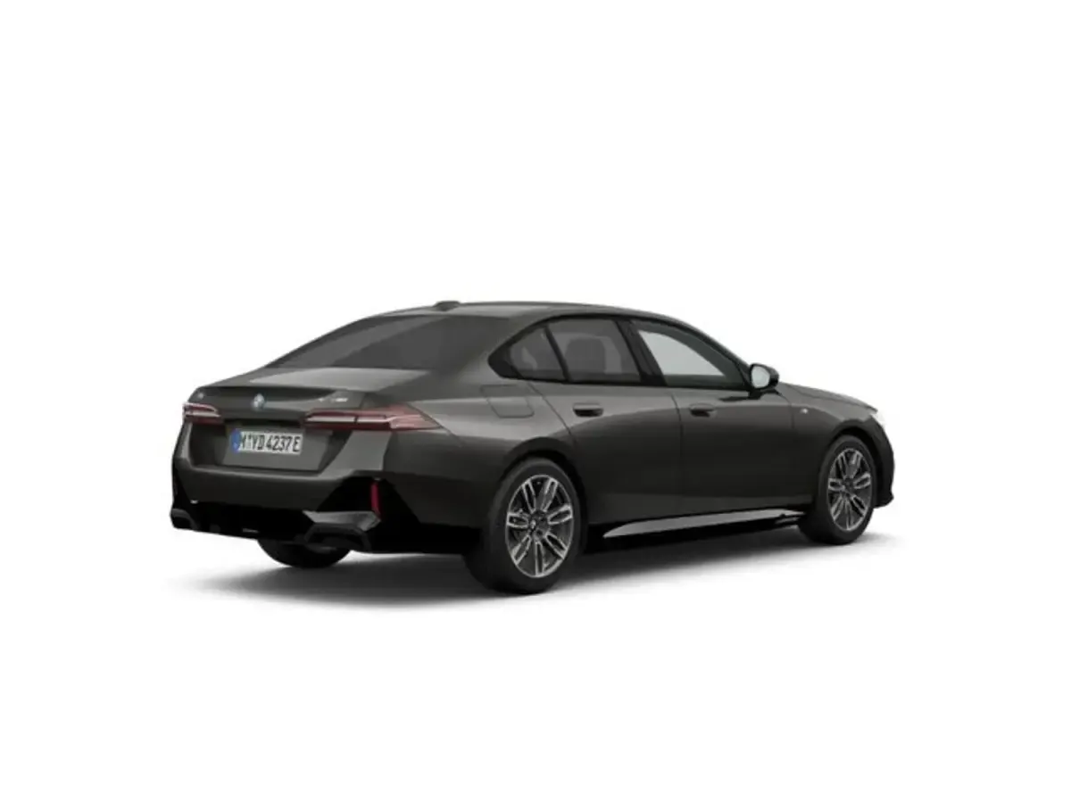 Usado BMW i5 Comfort Edition 289 kW (394 CV) 2025 Gris Berlina