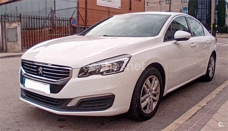 Usado Peugeot 508 Active 150 CV (110 kW) 2017 Blanco Berlina