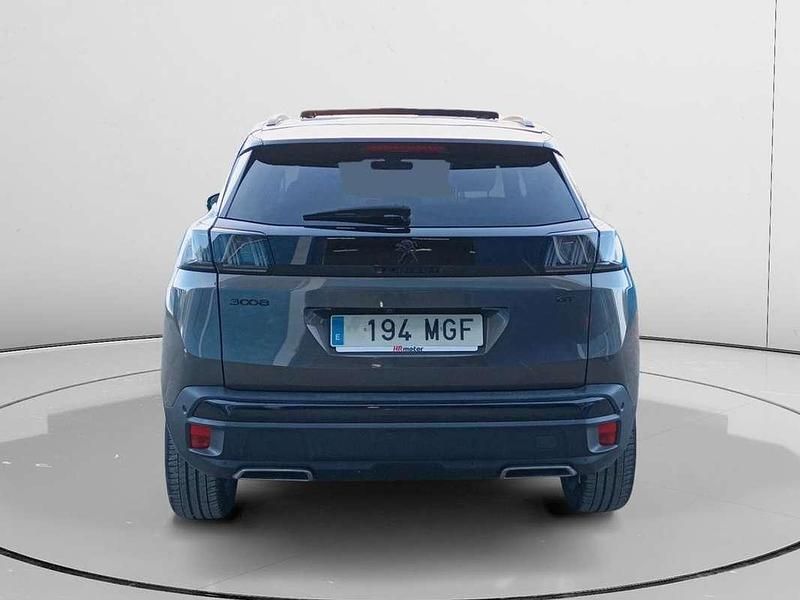 Usado Peugeot 3008 GT 132 CV (97 kW) 2023 Gris SUV