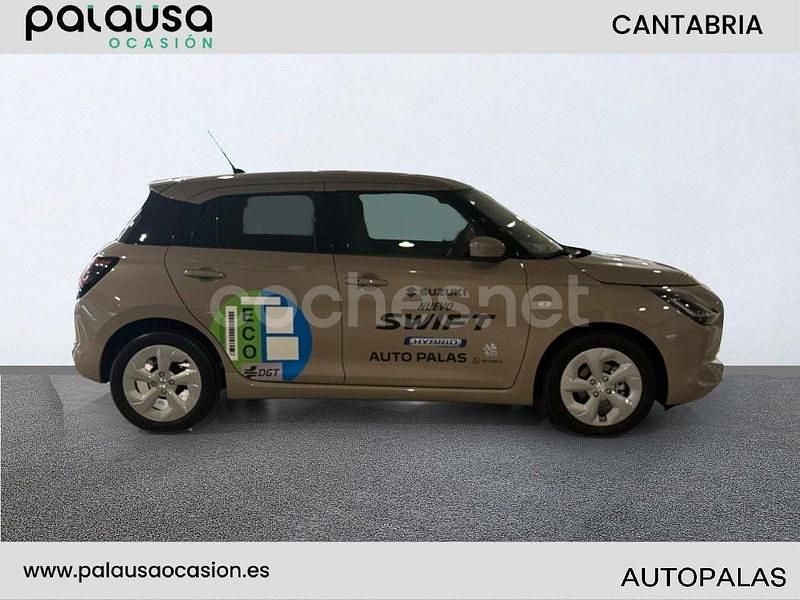 Usado Suzuki Swift 83 CV (61 kW) 2025 Beige Utilitario