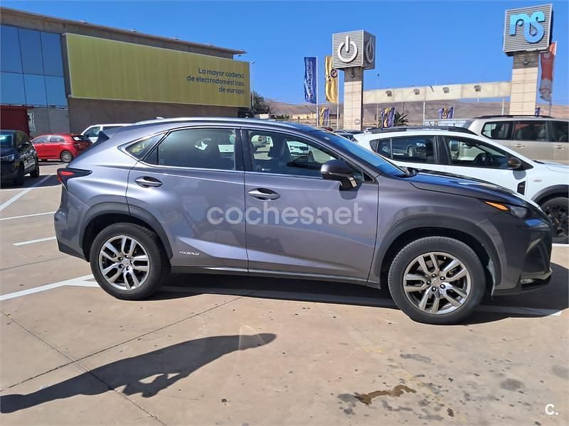 Gris / plata Usado 2016 Lexus NX300h Executive Line SUV | 20.500 € (Super precio) - Imagen 1/4