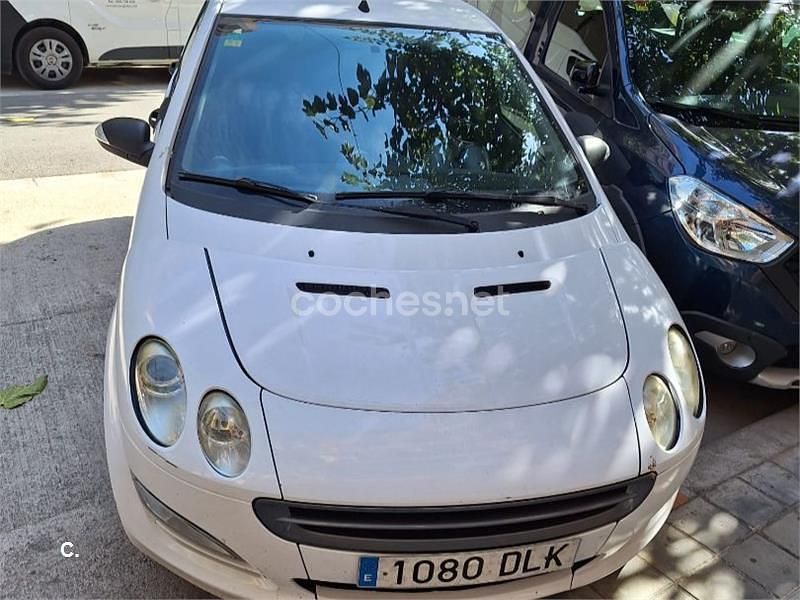 Usado Smart ForFour Passion 95 CV (69 kW) 2005 Blanco Utilitario
