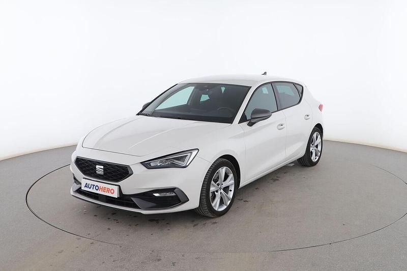 Blanco Usado 2021 Seat Leon FR Utilitario | 21.199 € (Precio justo) - Imagen 1/3