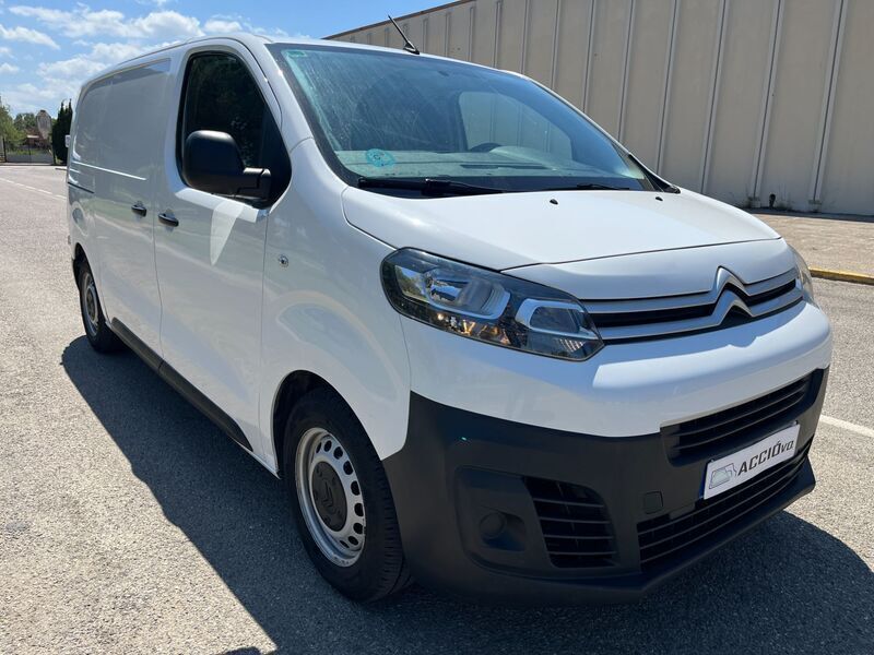 Usado Citroën Jumpy Comfort 95 CV (69 kW) 2019 Blanco Monovolumen