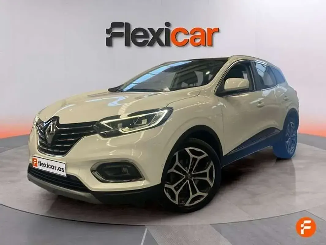 Usado Renault Kadjar Zen 140 CV (102 kW) 2022 Blanco SUV